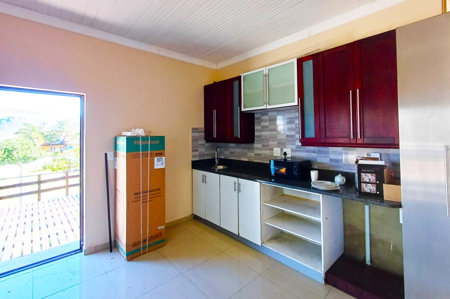 4 Bedroom Property for Sale in Palmiet Western Cape